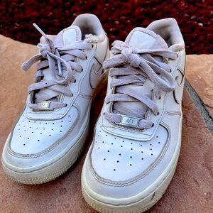 Nike Air Force 1